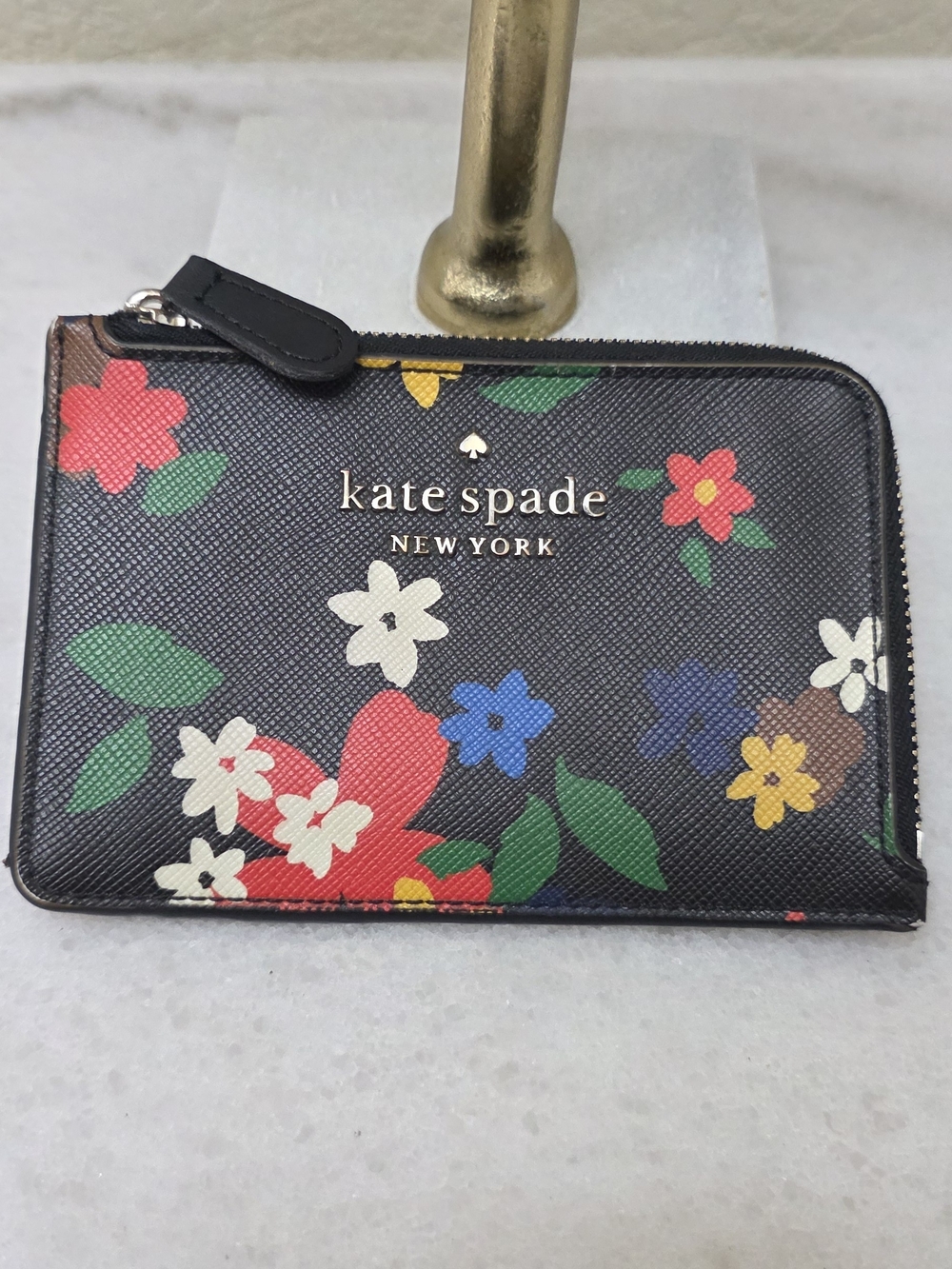 Kate Spade Staci Medium L-Zip Card Holder Wristlet Wallet Floral